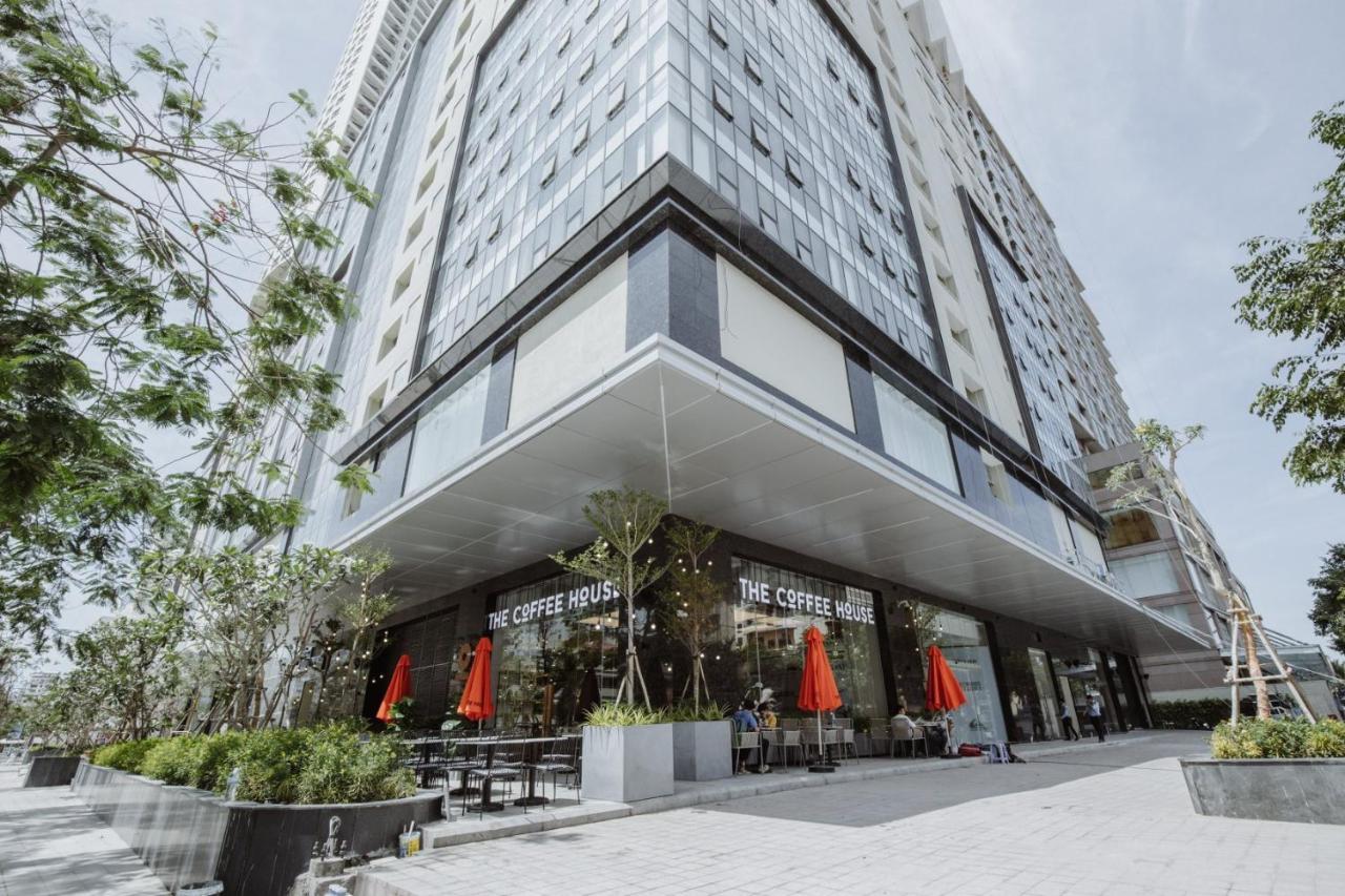 Wise Stay Gold Coast Apartment Нячанг Екстер'єр фото