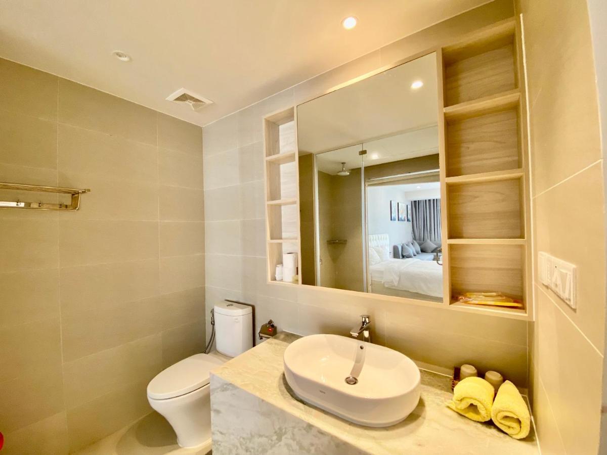 Wise Stay Gold Coast Apartment Нячанг Екстер'єр фото