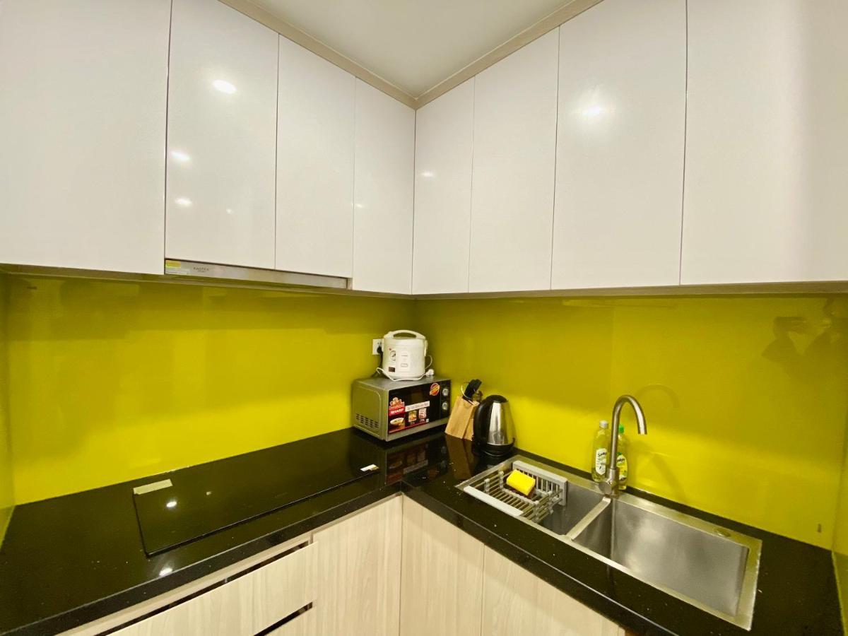 Wise Stay Gold Coast Apartment Нячанг Екстер'єр фото
