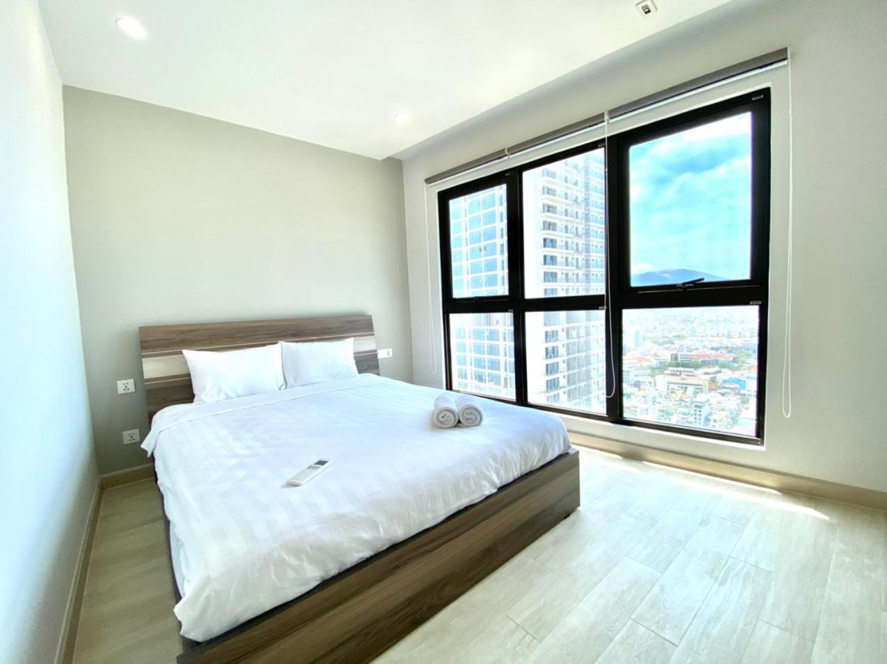 Wise Stay Gold Coast Apartment Нячанг Номер фото
